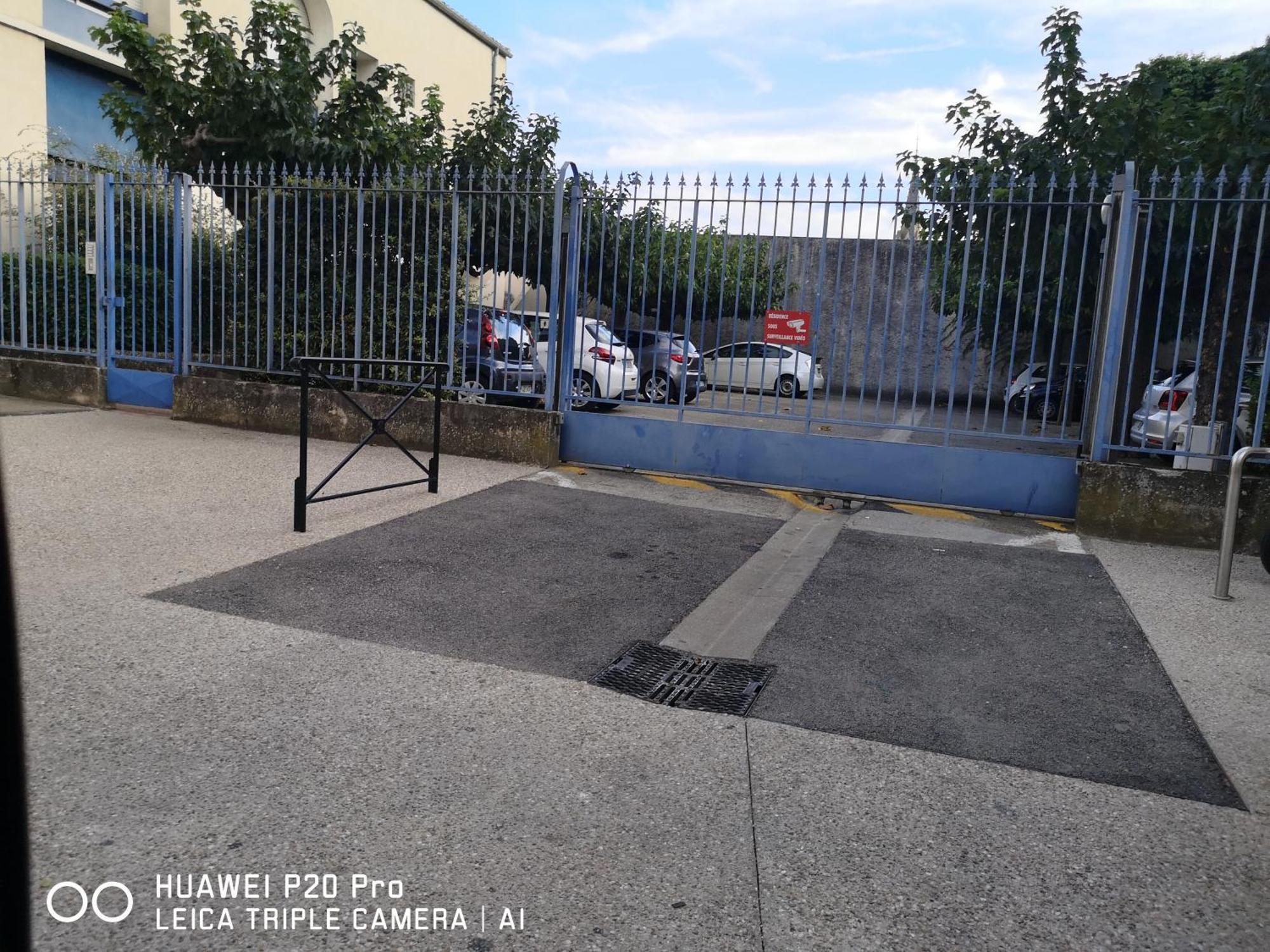 Ferienwohnung Le Pandora, Proche Tour Magne, Parking Et Terrasse Nîmes Exterior foto
